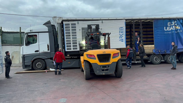 Дизельний генератор ARK-Q 42 N5, 33 кВт | купити або замовити